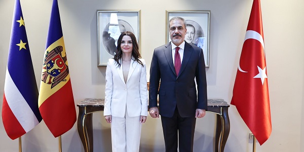 Meeting of Foreign Minister Hakan Fidan with Evghenia Gutul, Bashkan of the Autonomous Territorial Unit of Gagauzia, 15 September 2023, Istanbul