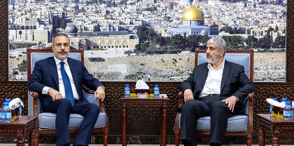 Minister of Foreign Affairs Hakan Fidan offered his condolences to Khaled Meshaal, Acting Chief of the Hamas Political Bureau, 2 August 2024, Doha